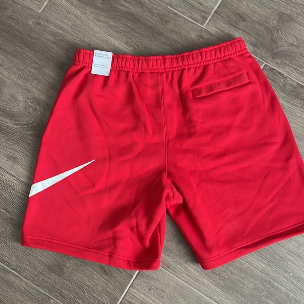 NWT Nike Men’s Red Standard Fit Sweat Shorts sz XXL - Picture 7 of 12